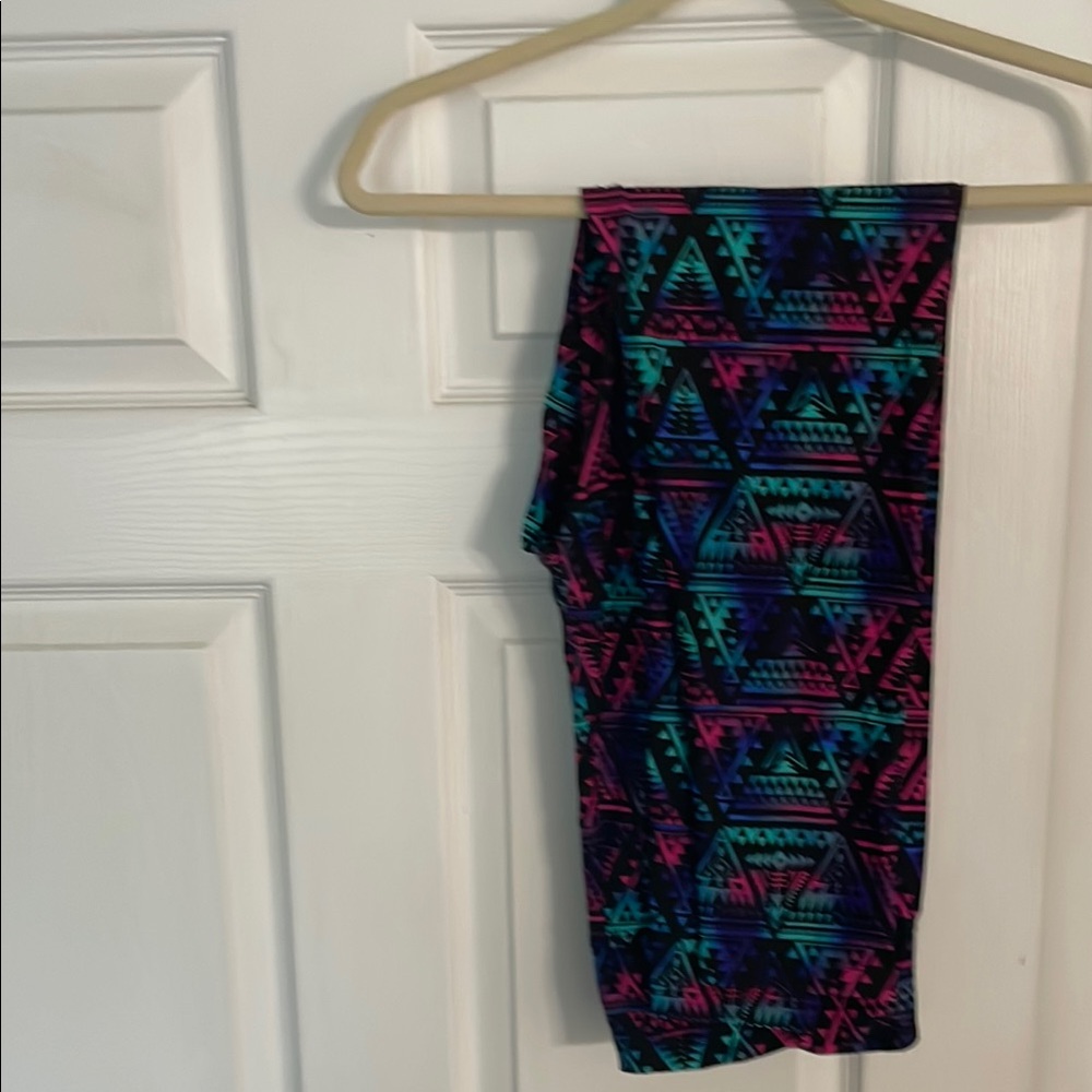 Colorful Geometric Pattern Leggings